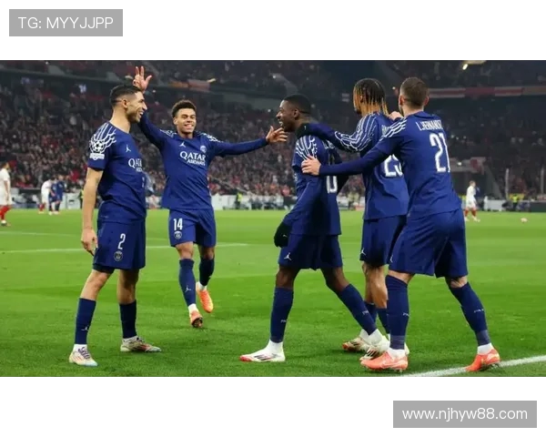 巴黎圣日耳曼巅峰对决豪门争锋再掀欧洲绿茵震撼风暴