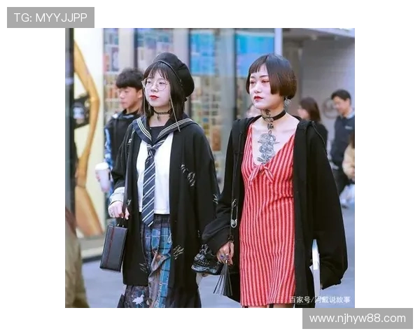 武汉街舞队默契配合探讨:如何在舞台上展现团队精神与个性魅力 武汉街舞队默契配合探讨:如何在舞台上展现团队精神与个性魅力